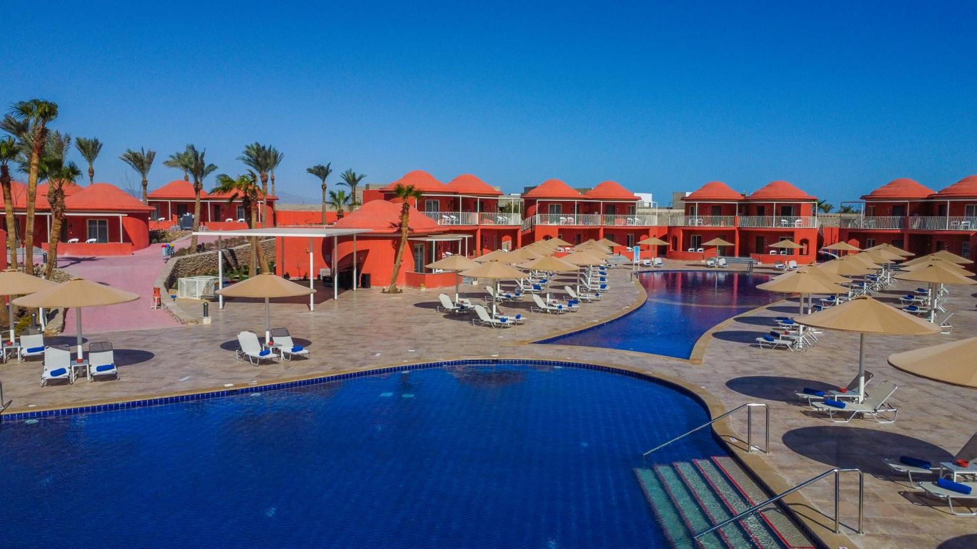 Pickalbatros Laguna Club Resort Sharm El Sheikh Exterior photo Hilton Sharm El Sheikh